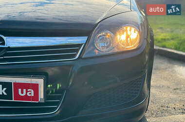 Универсал Opel Astra 2009 в 