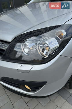 Универсал Opel Astra 2007 в 