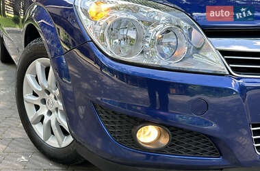 Універсал Opel Astra 2009 в 