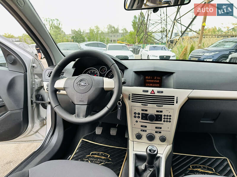 Универсал Opel Astra 2008 в Харькове