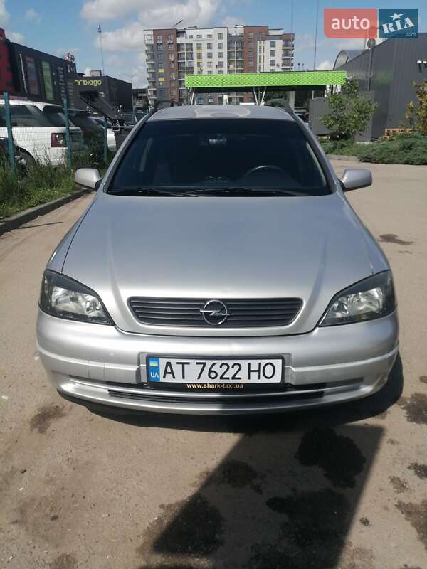 Opel Astra 2004