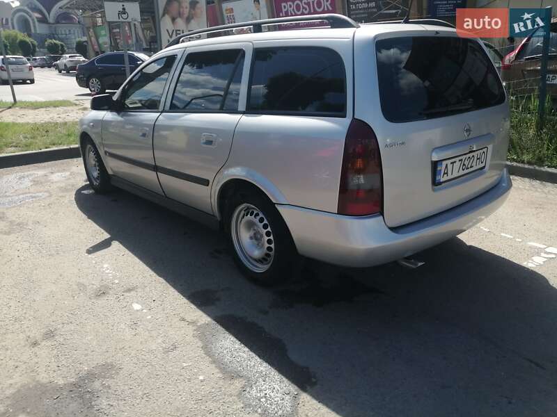 Универсал Opel Astra 2004 в Ивано-Франковске