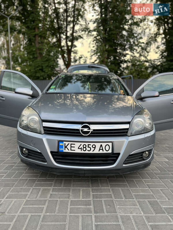 Opel Astra 2004