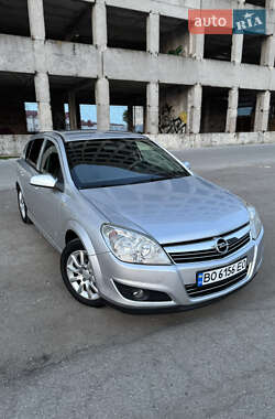 Хэтчбек Opel Astra 2008 в Тернополе