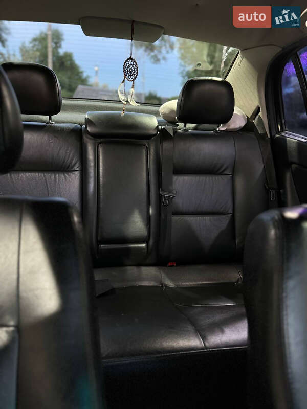 Седан Opel Astra 2006 в Новых Санжарах