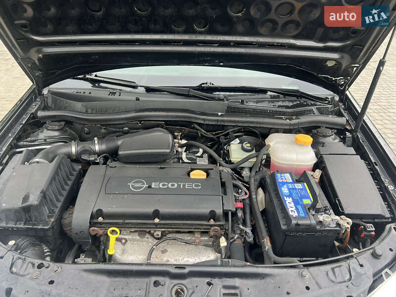 Универсал Opel Astra 2006 в Житомире