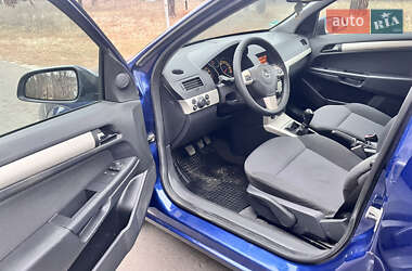 Универсал Opel Astra 2008 в 