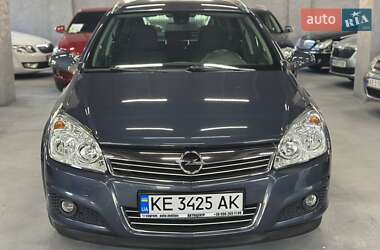 Универсал Opel Astra 2009 в Каменском