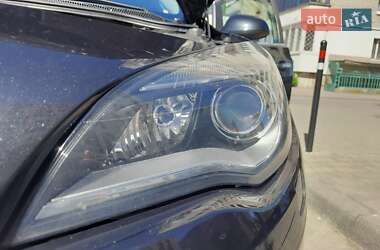 Хэтчбек Opel Astra 2013 в 