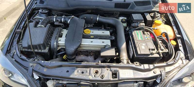 Купе Opel Astra 2004 в Киеве фото 12 Купе Opel Astra 2004 в Киеве