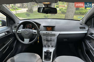 Універсал Opel Astra 2009 в 