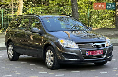 Универсал Opel Astra 2009 в 