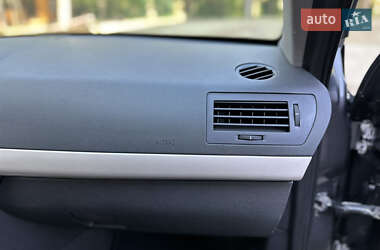 Универсал Opel Astra 2009 в 