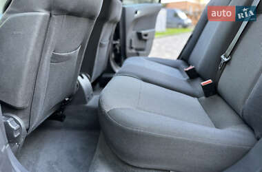 Универсал Opel Astra 2009 в 