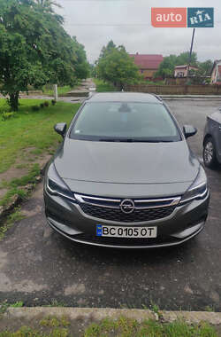 Универсал Opel Astra 2017 в Золочеве
