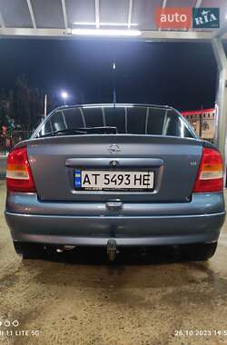 Хетчбек Opel Astra 1998 в 