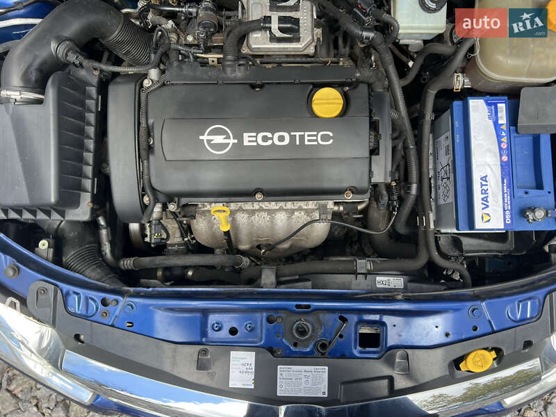 Універсал Opel Astra 2009 в Вінниці