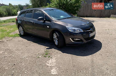 Универсал Opel Astra 2012 в 