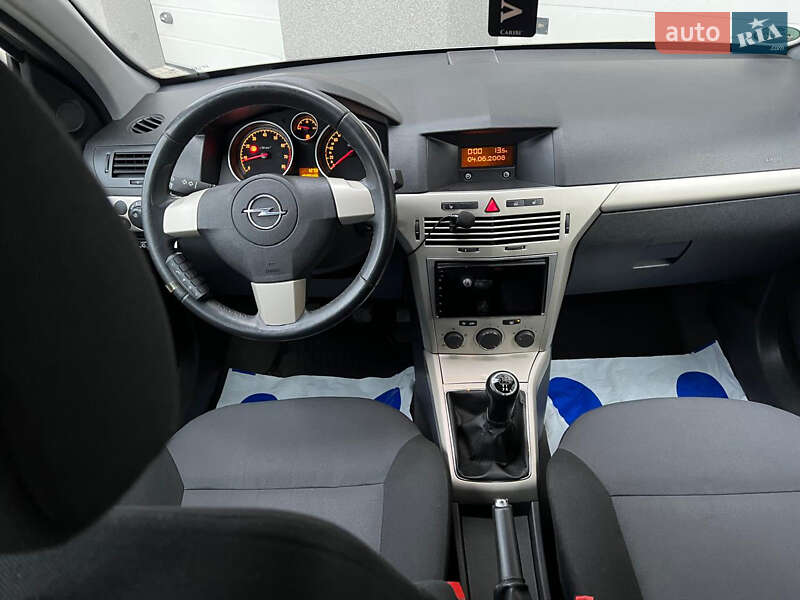 Універсал Opel Astra 2009 в Коломиї