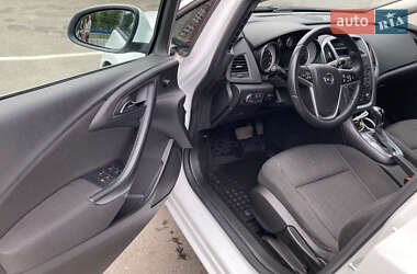 Седан Opel Astra 2020 в 