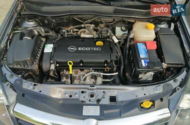 Універсал Opel Astra 2006 в 