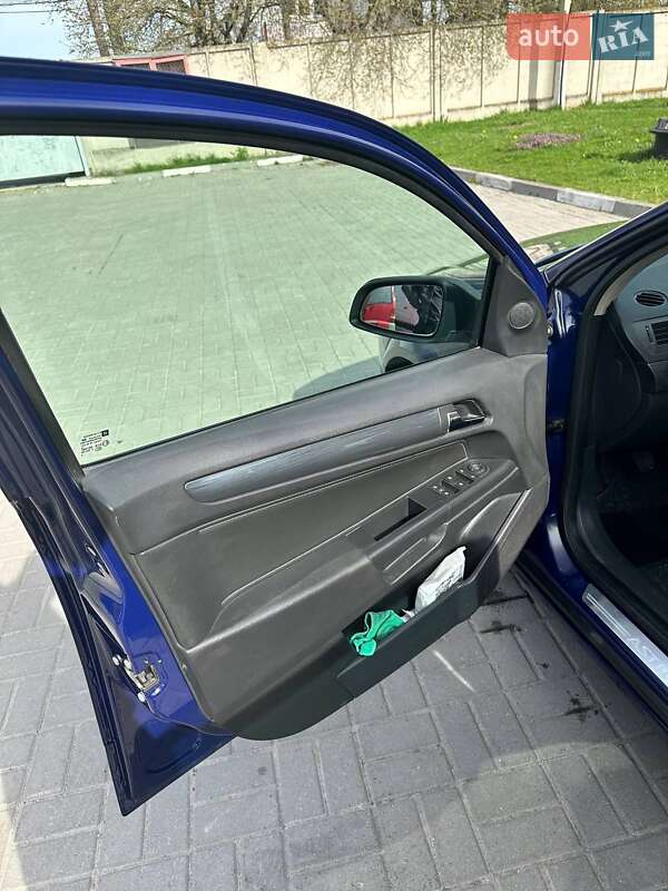 Универсал Opel Astra 2005 в Почаеве фото 9 Универсал Opel Astra 2005 в Почаеве