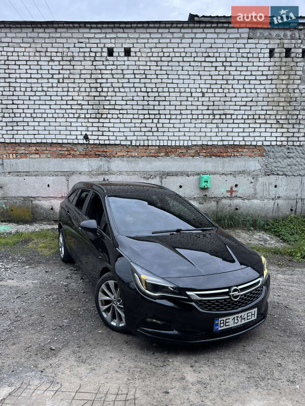 Opel Astra 2016