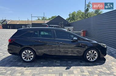 Универсал Opel Astra 2016 в 