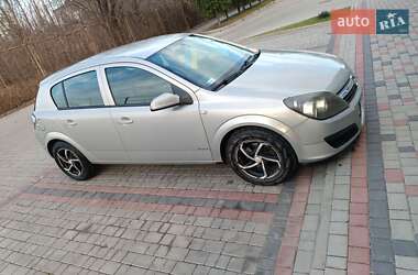 Хетчбек Opel Astra 2006 в Коломиї