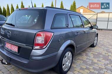 Универсал Opel Astra 2005 в 