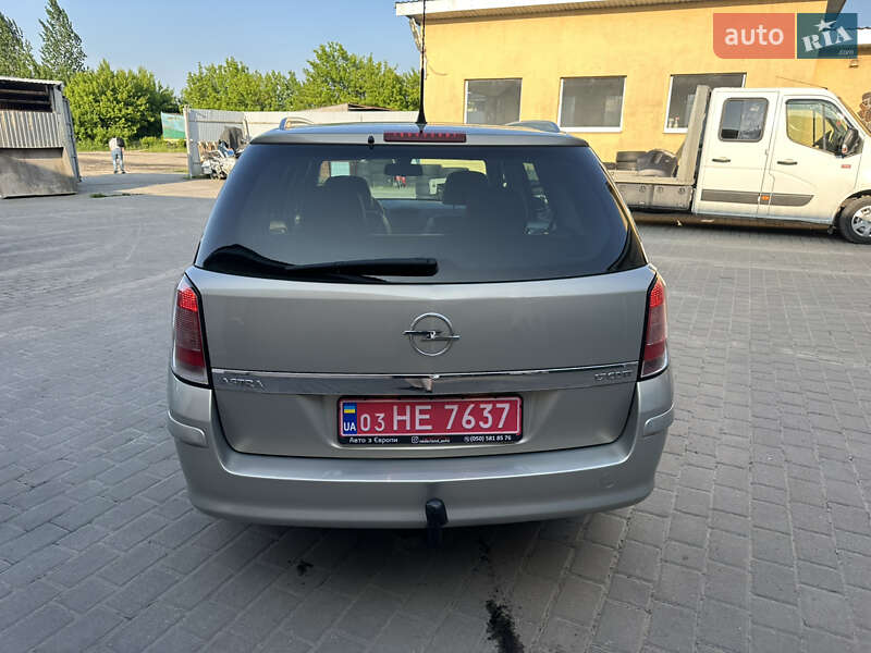 Універсал Opel Astra 2007 в Львові