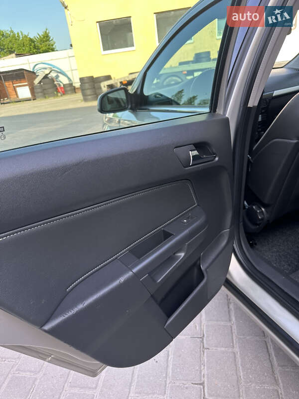 Універсал Opel Astra 2007 в Львові