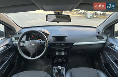 Універсал Opel Astra 2007 в 