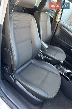 Універсал Opel Astra 2007 в 