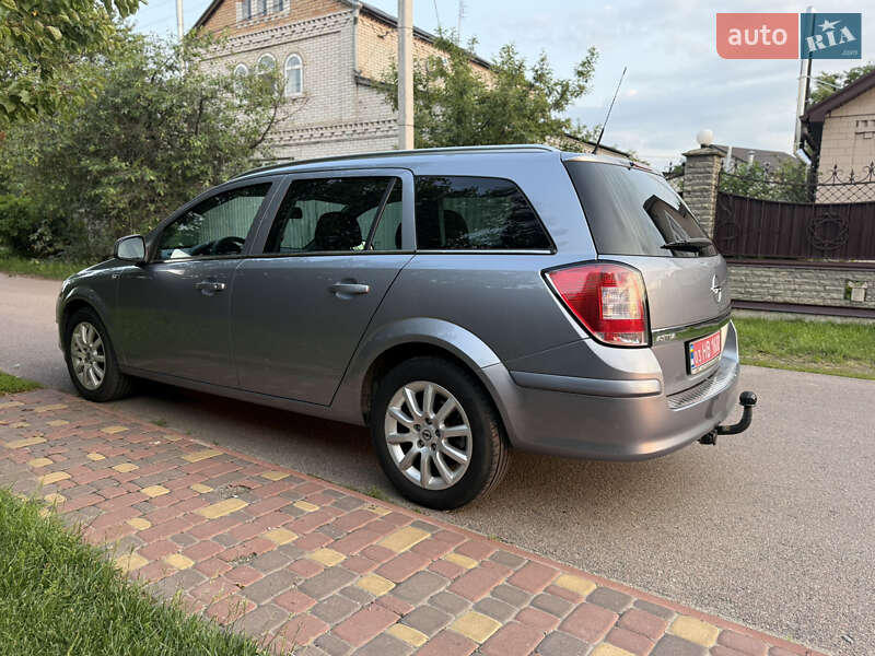 Opel Astra 2009