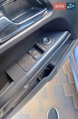 Хэтчбек Opel Astra 2005 в 