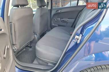 Хэтчбек Opel Astra 2008 в 