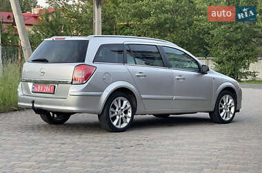 Универсал Opel Astra 2005 в 