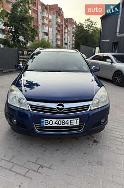 Універсал Opel Astra 2008 в Тернополі