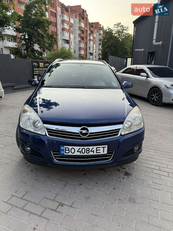 Универсал Opel Astra 2008 в 