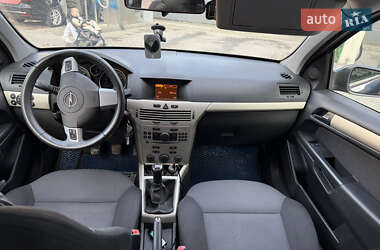 Универсал Opel Astra 2008 в 