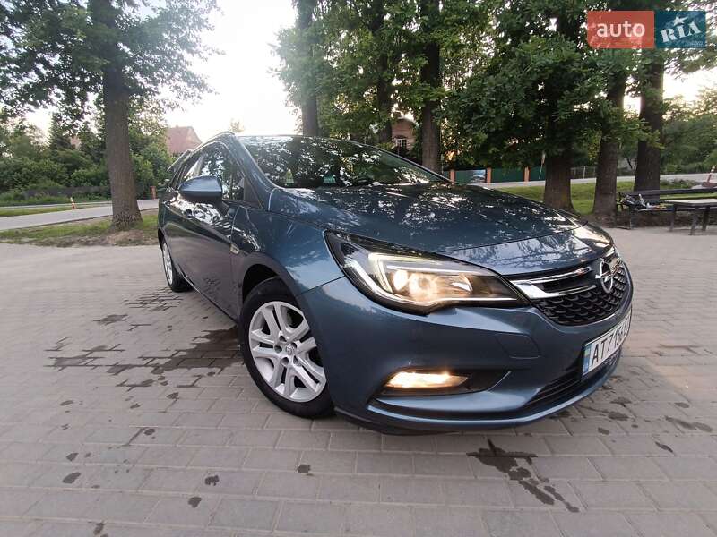 Opel Astra 2016