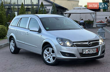 Універсал Opel Astra 2009 в 