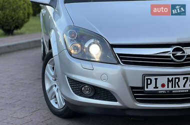 Універсал Opel Astra 2009 в 