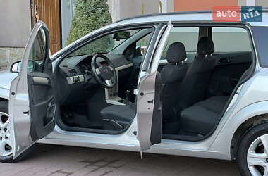 Універсал Opel Astra 2009 в 