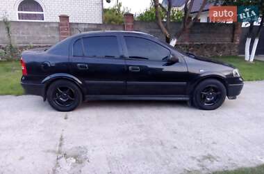 Седан Opel Astra 2007 в 