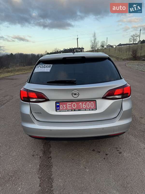 Універсал Opel Astra 2019 в Долині