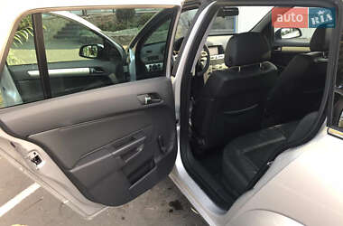 Універсал Opel Astra 2009 в 