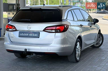 Универсал Opel Astra 2019 в 