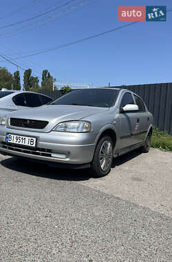 Хэтчбек Opel Astra 2004 в Полтаве